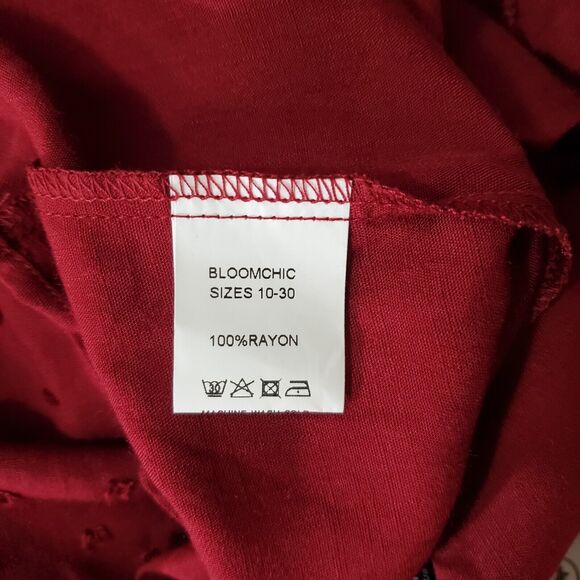 Bloomchic Blouse Women's 3X Burgundy Long Sleeve Button Detail Fabric Dots NWT - Picture 6 of 8